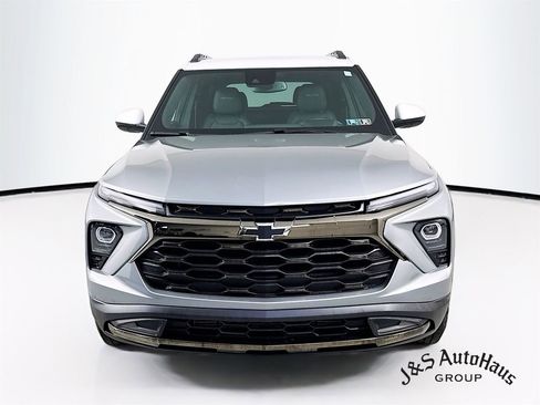 Used 2025 Chevrolet TrailBlazer ACTIV w/ Convenience Package image 2
