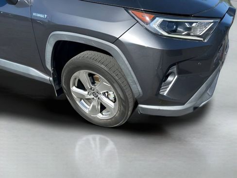 Used 2021 Toyota RAV4 Limited AWD/4WD image 12
