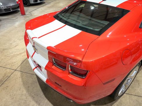 Used 2010 Chevrolet Camaro SS w/ Interior Accent Trim Package image 20