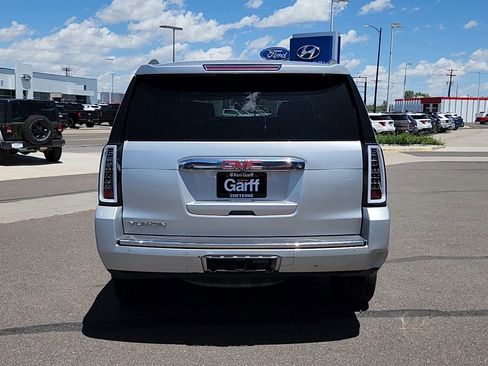 Used 2017 GMC Yukon Denali w/ Open Road Package AWD/4WD image 23
