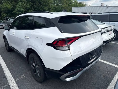 Used 2023 Kia Sportage SX FWD image 3