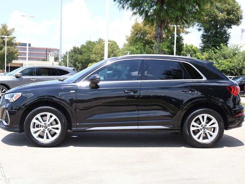 Used 2023 Audi Q3 2.0T Premium AWD/4WD image 3