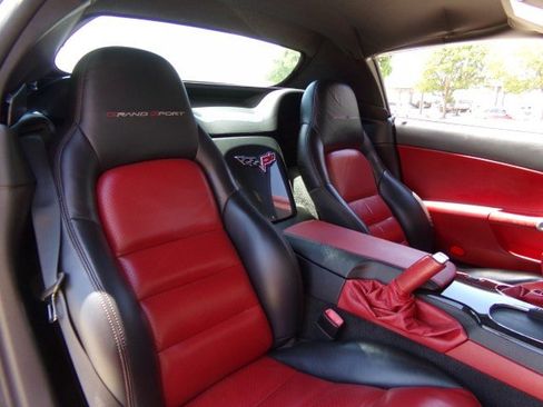 Used 2010 Chevrolet Corvette Grand Sport w/ Preferred Equipment Group RWD image 30