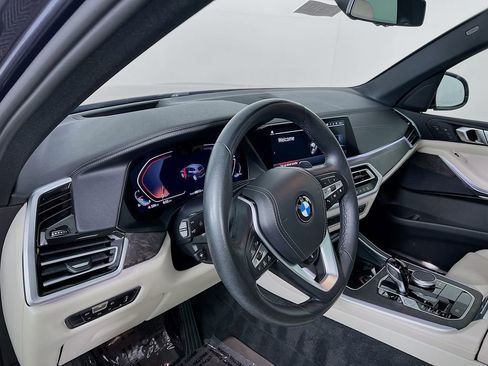 Used 2022 BMW X5 xDrive40i image 9