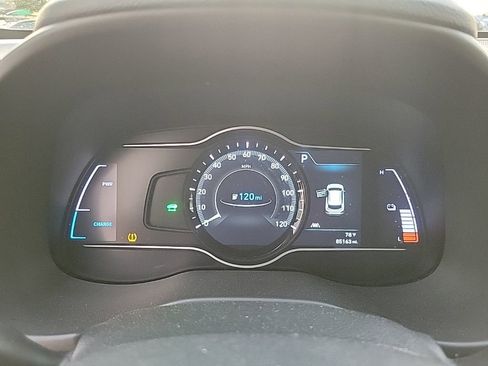 Used 2021 Hyundai Kona Ultimate image 16