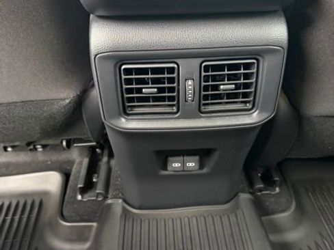 Certified 2025 Toyota RAV4 SE AWD/4WD image 36