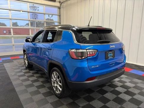 Used 2025 Jeep Compass Limited AWD/4WD image 5