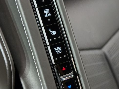 Used 2023 Chevrolet Corvette Z06 w/ Engine Appearance Package RWD image 22