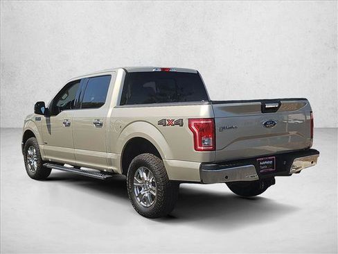 Used 2017 Ford F150 XLT w/ Equipment Group 302A Luxury AWD/4WD image 8