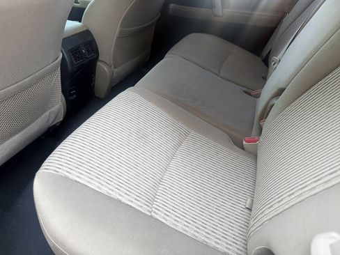 Used 2016 Toyota 4Runner SR5 AWD/4WD image 15