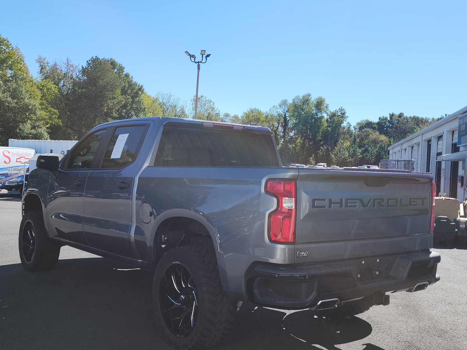 Used 2021 Chevrolet Silverado 1500 Custom Trail Boss AWD/4WD image 3