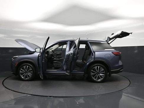 Certified 2026 INFINITI QX60 Luxe w/ Cargo Package FWD image 46