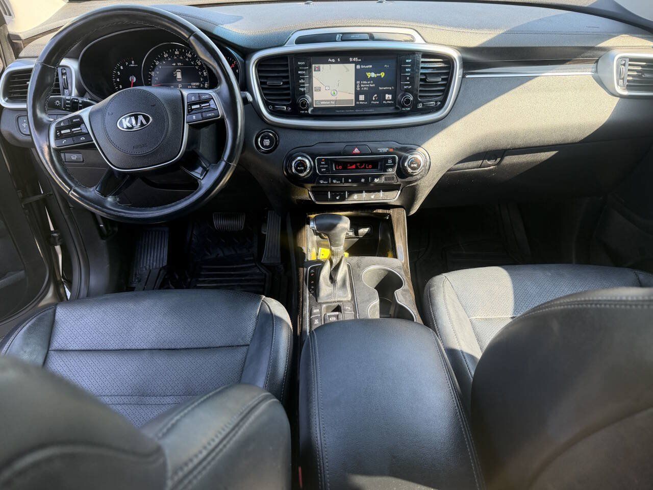 Used 2019 Kia Sorento EX w/ EX Touring Package AWD/4WD image 11