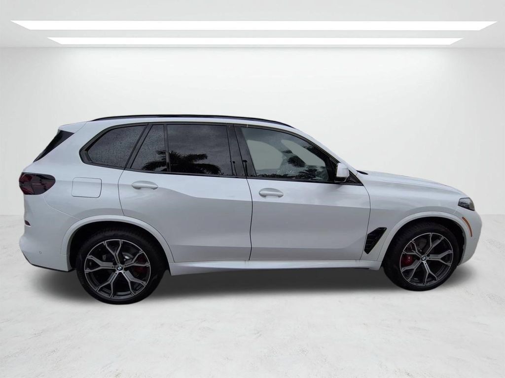 New 2026 BMW X5 xDrive40i w/ Executive Package AWD/4WD image 3