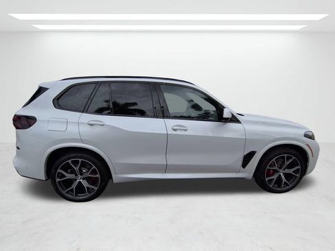 New 2026 BMW X5 xDrive40i w/ Executive Package AWD/4WD image 3