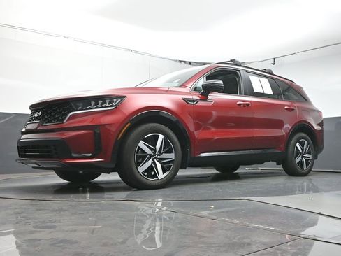 Used 2023 Kia Sorento S w/ Panoramic Sunroof Package image 34