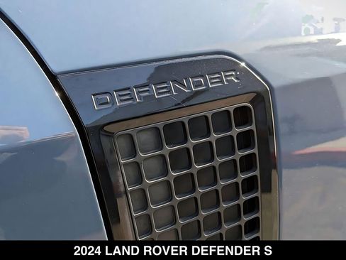Used 2024 Land Rover Defender 110 S AWD/4WD image 30