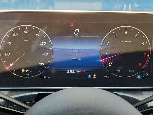 Used 2023 Mercedes-Benz C 300 4MATIC Sedan image 10