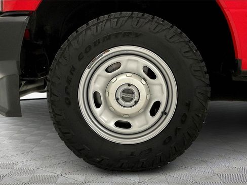 Used 2020 Ford F350 XL w/ Power Equipment Group image 29