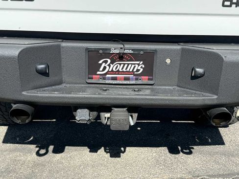 Used 2005 Chevrolet Silverado 1500 w/ Light Duty Power Package image 10