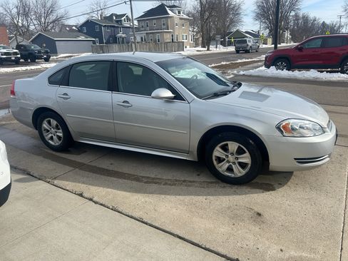 Used 2016 Chevrolet Impala LS image 5