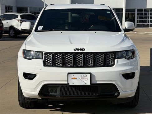 Used 2021 Jeep Grand Cherokee Laredo X image 7