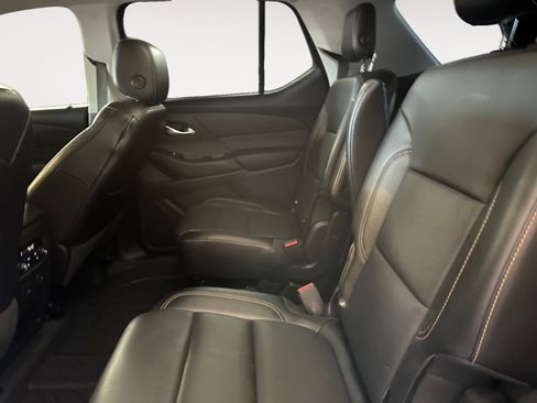 Used 2018 Chevrolet Traverse Premier w/ Redline Edition FWD image 14