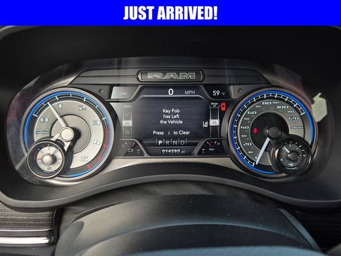 Used 2022 RAM 2500 Limited AWD/4WD image 34