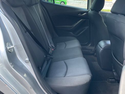 Used 2015 MAZDA MAZDA3 i Sport FWD image 20