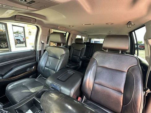 Used 2018 Chevrolet Suburban LT w/ Texas Edition Package RWD image 11