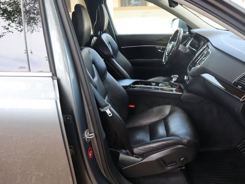 Used 2017 Volvo XC90 T6 Momentum w/ Vision Package AWD/4WD image 24
