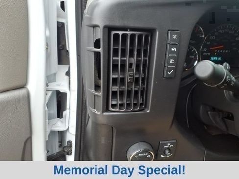 Used 2024 GMC Savana 2500 w/ Driver Convenience Package RWD image 17