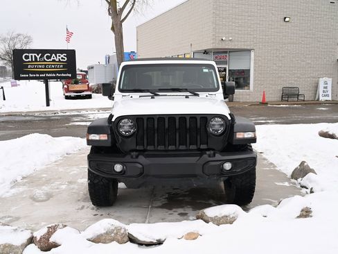 Used 2021 Jeep Wrangler Unlimited Sport image 2