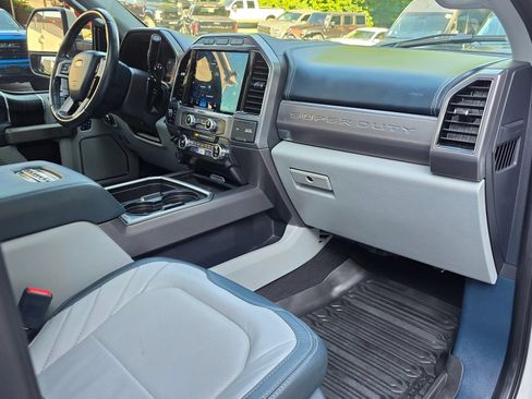 Used 2022 Ford F350 Limited AWD/4WD image 37