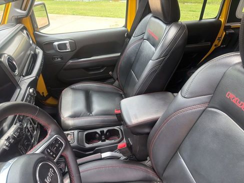 Used 2019 Jeep Wrangler Unlimited Rubicon AWD/4WD image 32