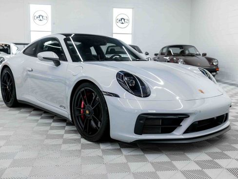 Used 2023 Porsche 911 GT3 RS image 6