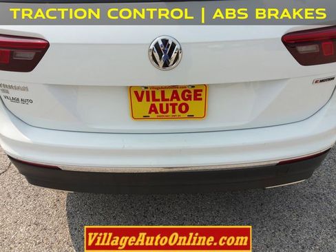 Used 2021 Volkswagen Tiguan SE image 13