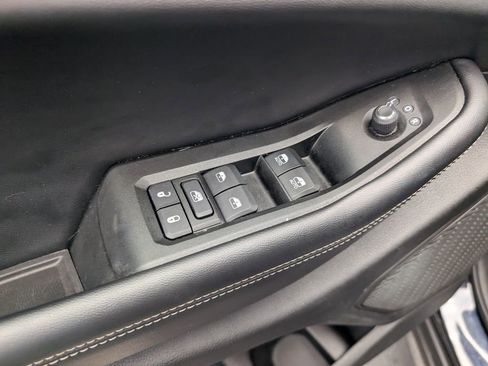 Used 2024 Jeep Grand Cherokee Limited AWD/4WD image 10