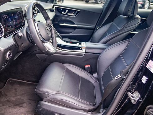 Used 2025 Mercedes-Benz C 300 4MATIC Sedan image 19
