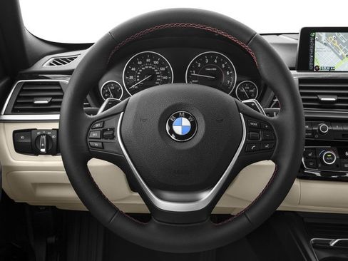 Used 2017 BMW 330i xDrive Wagon AWD/4WD image 7