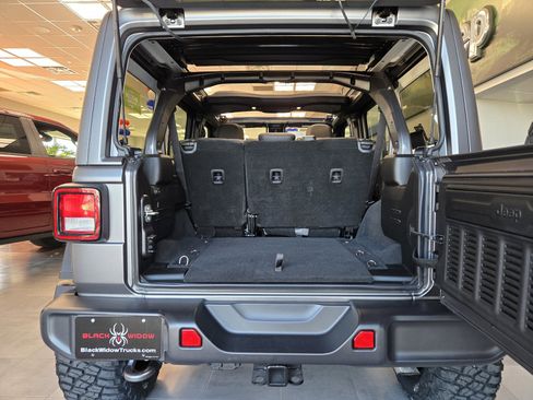 New 2025 Jeep Wrangler Unlimited Sport image 6
