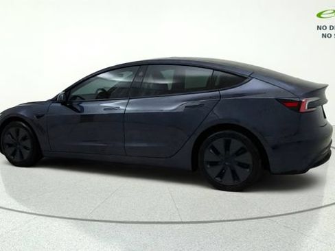 Used 2025 Tesla Model 3 Long Range AWD/4WD image 5
