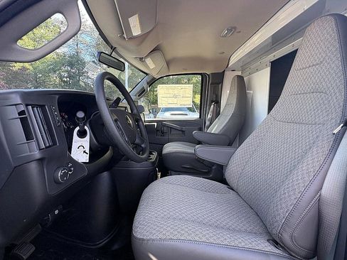New 2025 Chevrolet Express 3500 w/ Power Convenience Package image 11