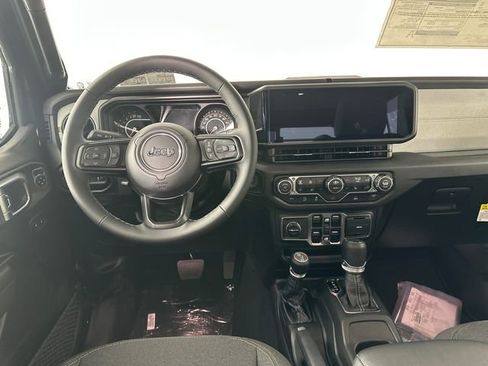 New 2026 Jeep Gladiator Sport AWD/4WD image 15