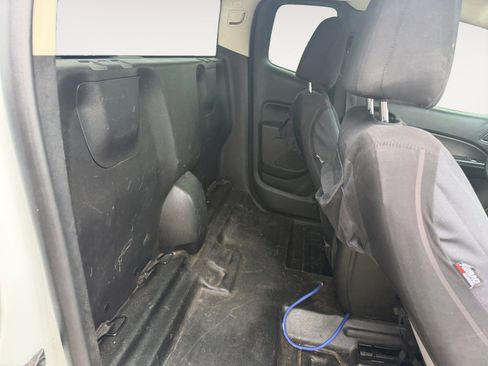 Used 2020 Chevrolet Colorado W/T image 13