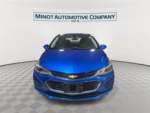 Used 2016 Chevrolet Cruze LT w/ Convenience Package image 3