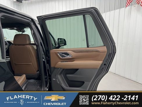 Used 2023 Chevrolet Tahoe High Country image 12