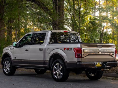 Used 2017 Ford F150 King Ranch w/ Equipment Group 601A Luxury AWD/4WD image 52