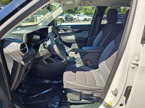 New 2026 Chevrolet TrailBlazer LS w/ LS Convenience Package AWD/4WD image 20