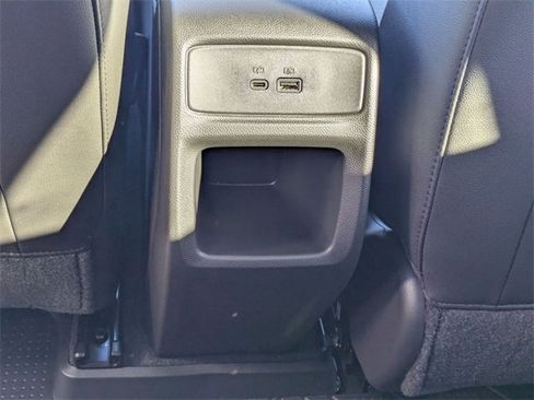 New 2026 Chevrolet Trax LT w/ Sunroof Package image 27